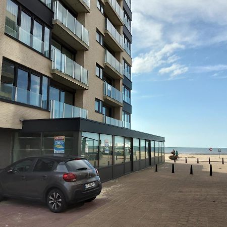 Koksijde Zeedijk La Digue 102 Appartement Met Garage - Lateraal Zeezicht Εξωτερικό φωτογραφία